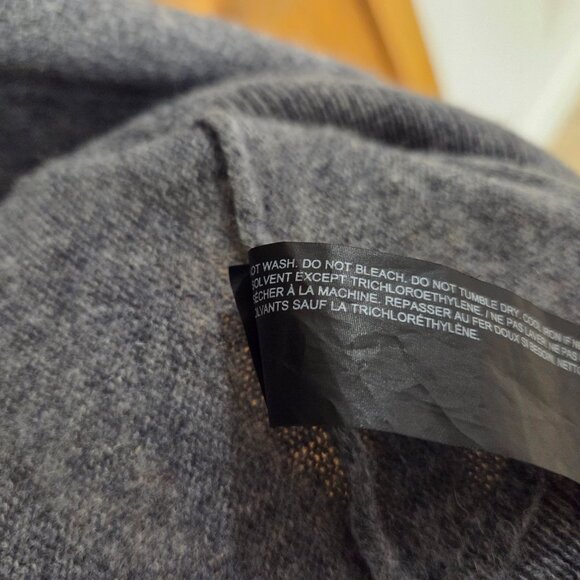 Beautiful 100 % cashmere  Theory dress - Picture 4 of 5